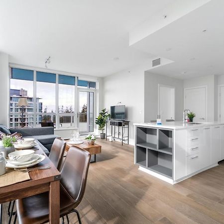 Urban Oasis: Stylish Apartment Retreat At Ubc Vancouver Esterno foto